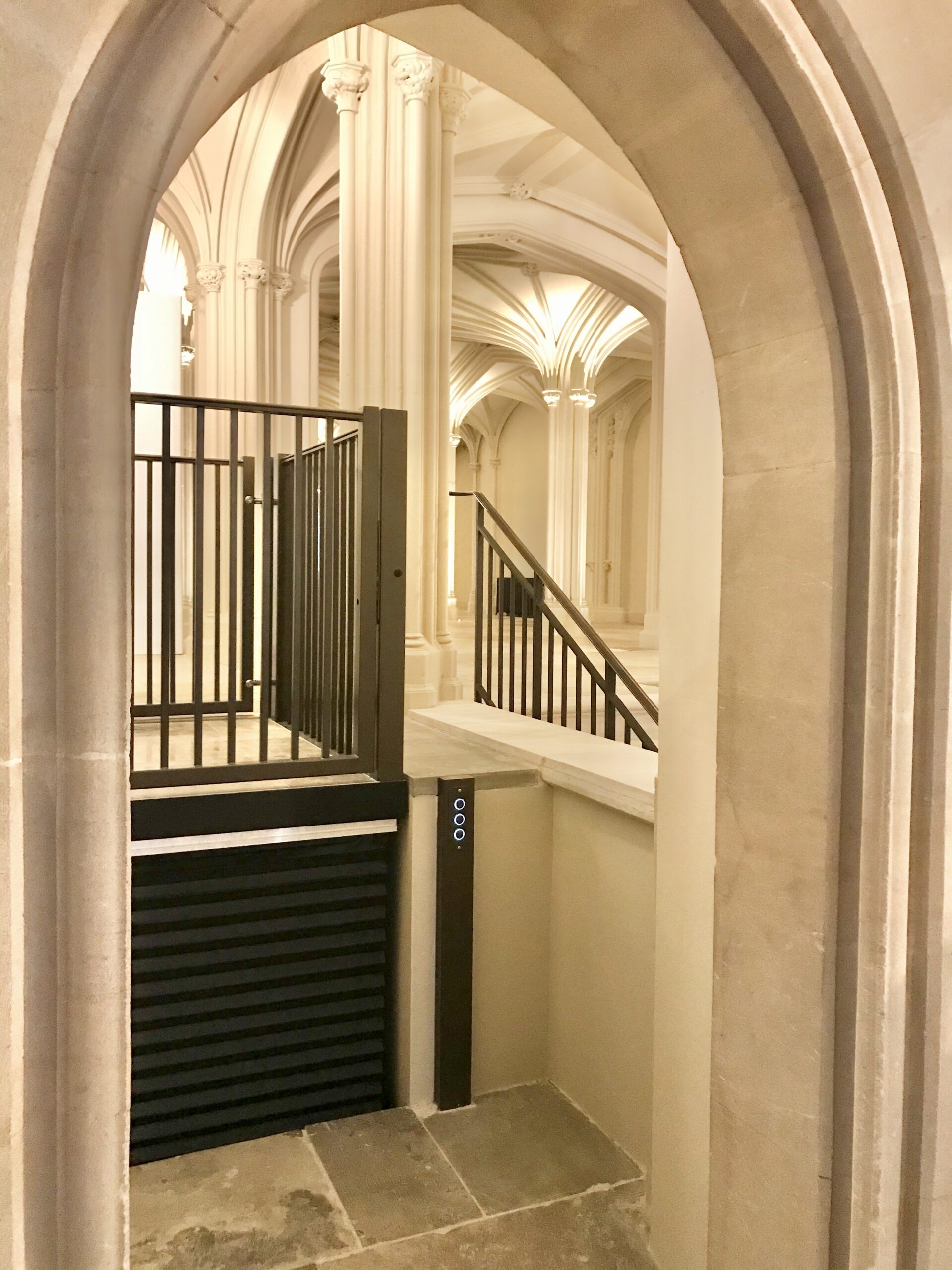 Prestige Platform Lift at Grade I Heritage Site – photo 6