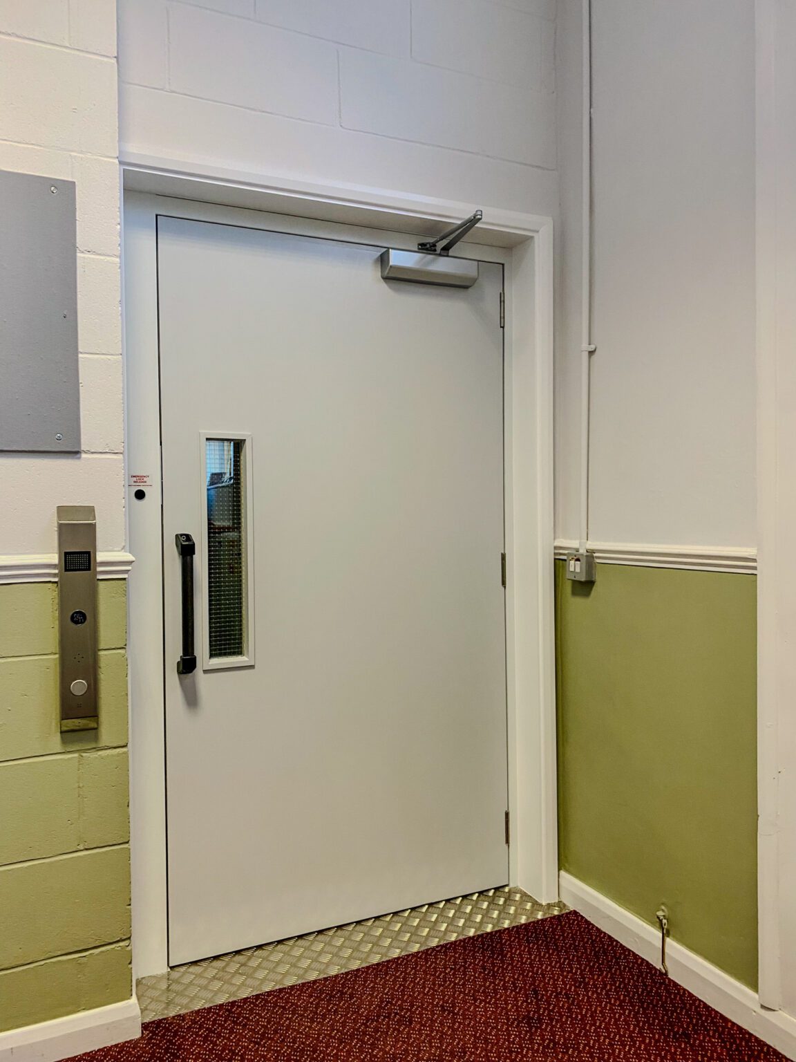 Hydraulic Platform Lift at Headgate Theatre, Colchester – photo 5