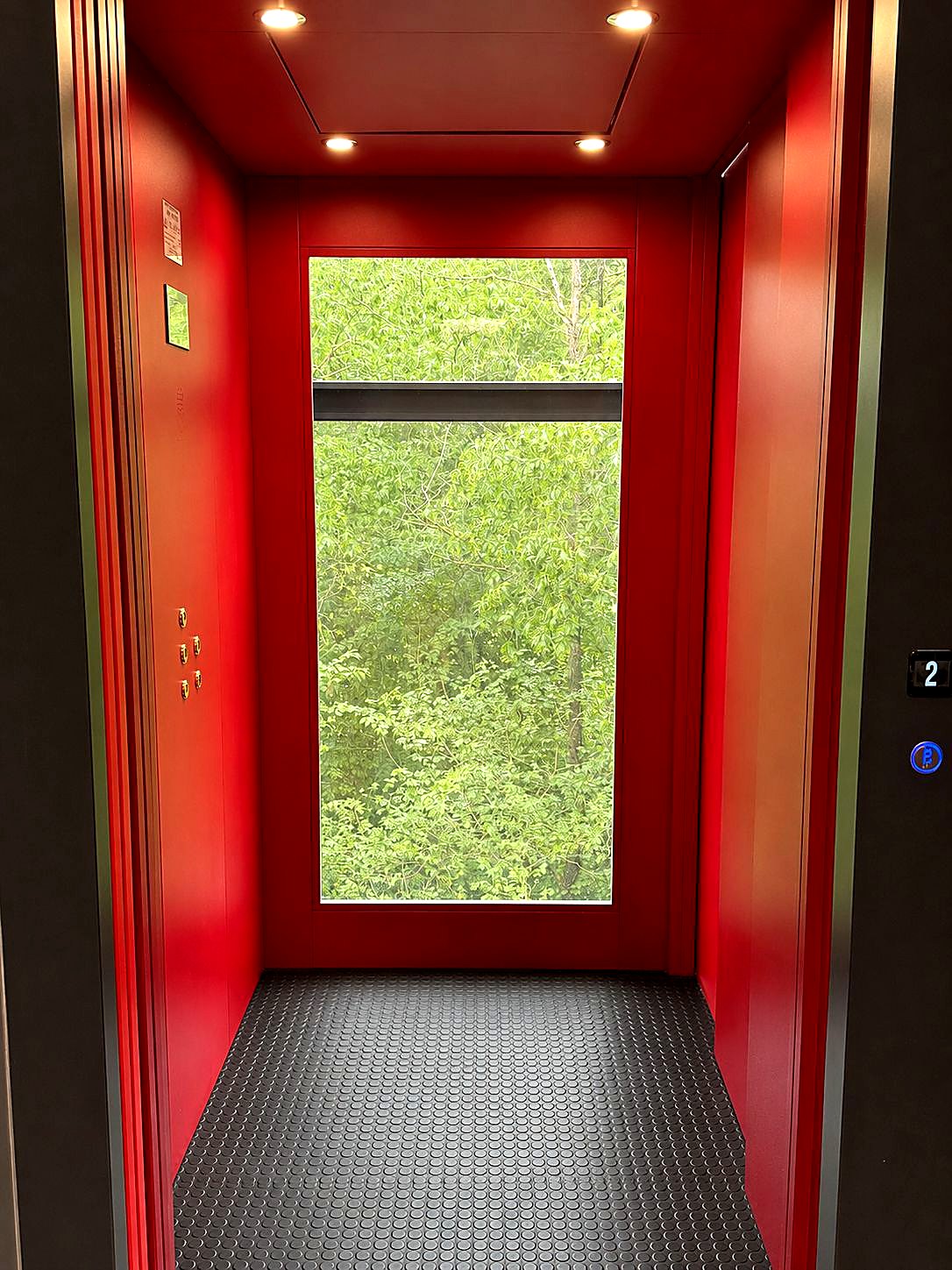 Elite Cabin Lift at Grange Park Opera House, Surrey – photo 3