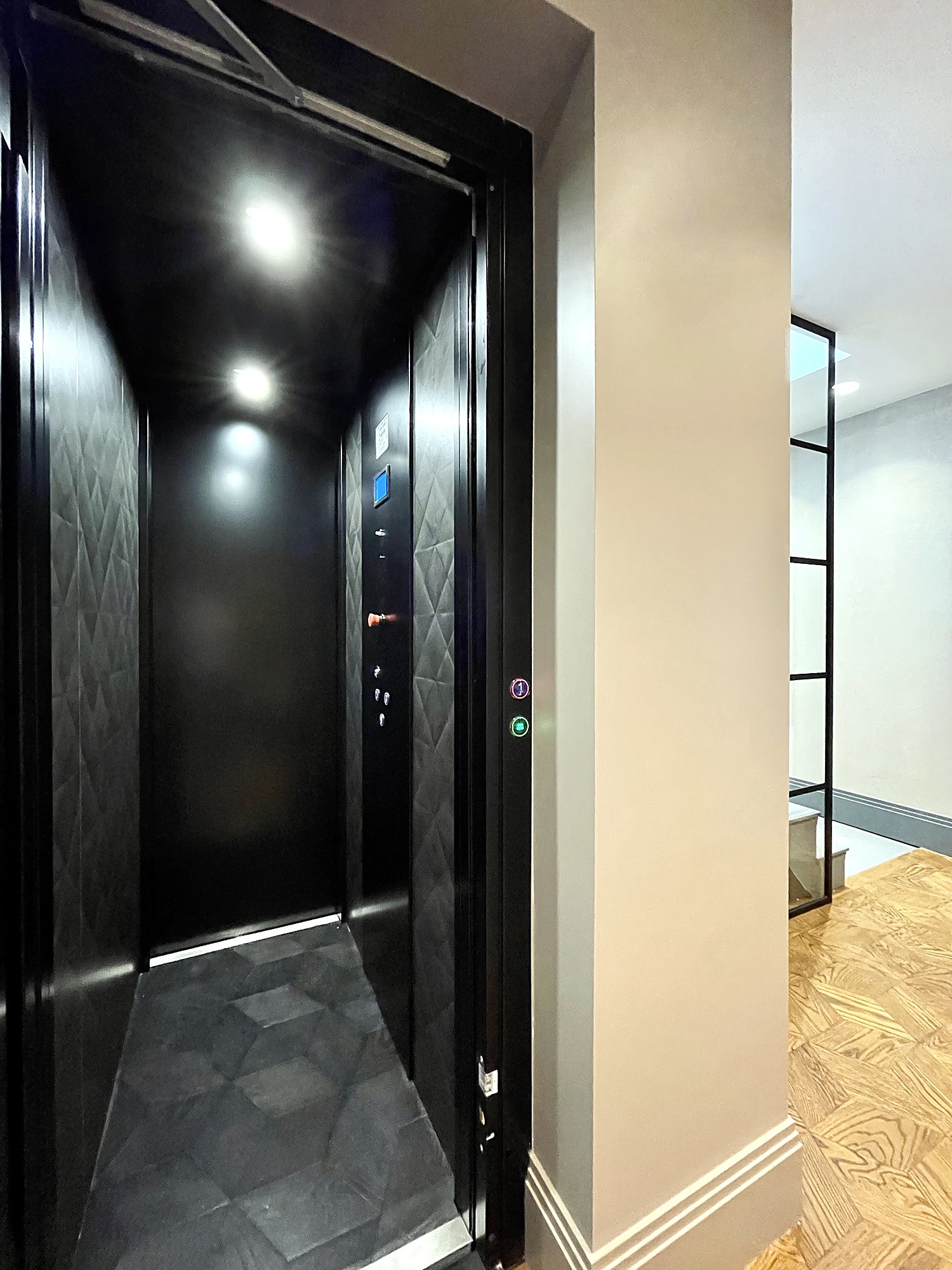 Elite Cabin Lift at Private townhouse, Knightsbridge, London – photo 5