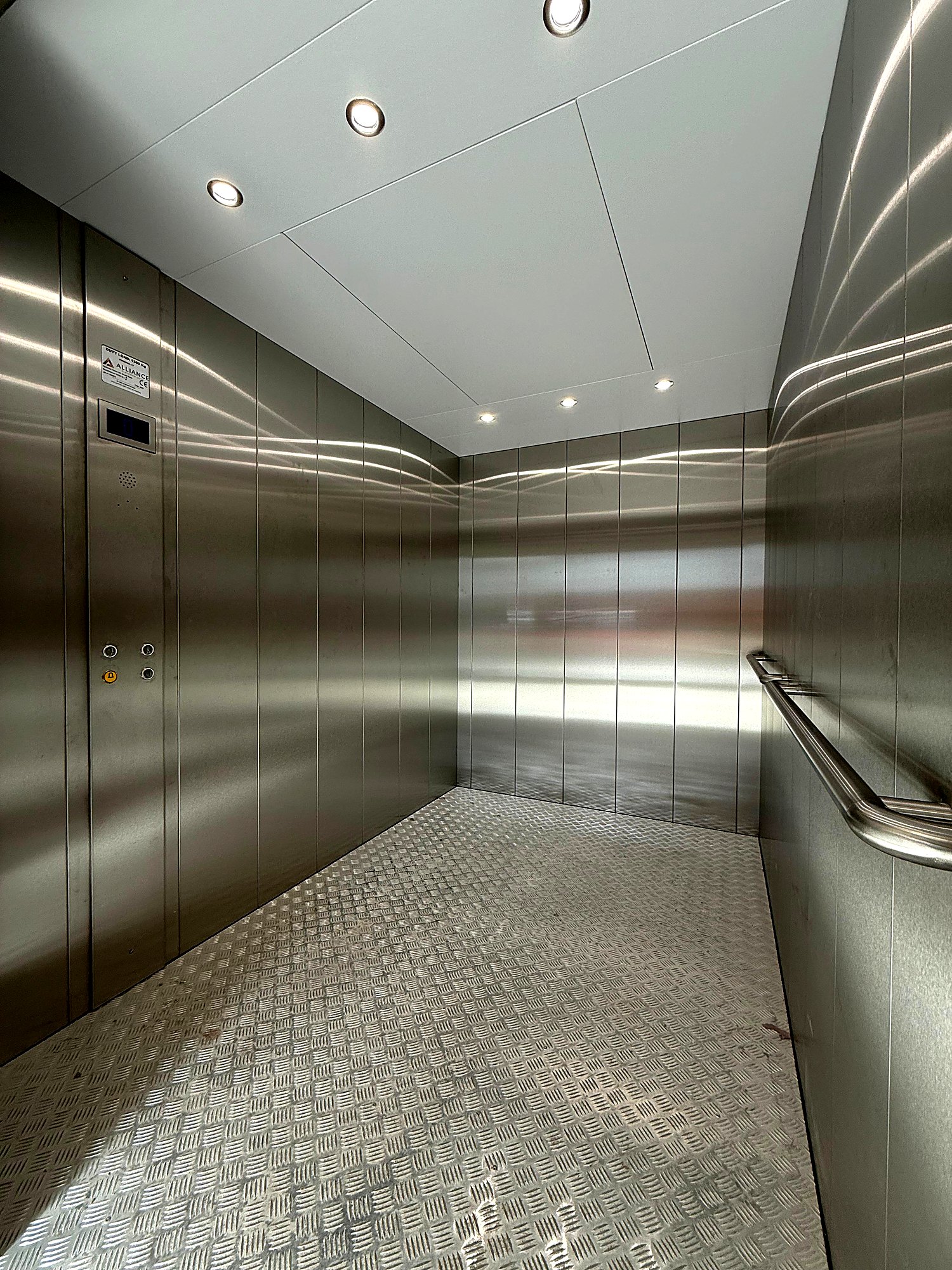 Heavy-Duty Cabin Lift at New-build residential scheme, London – photo 4