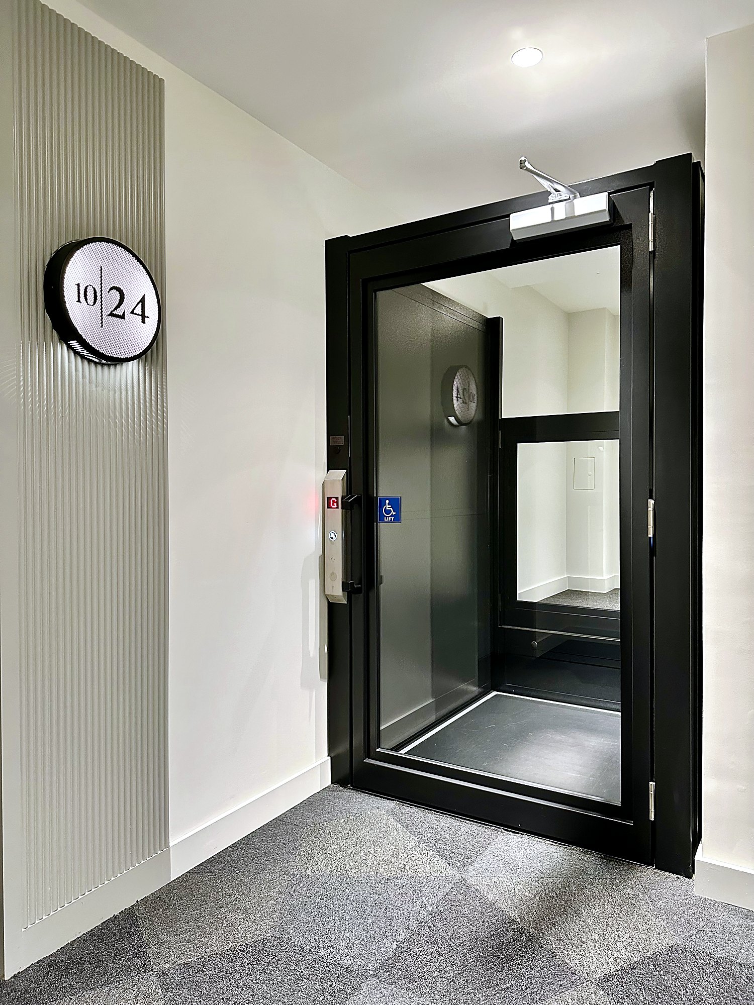 Elite Cabin Lift at Residential development, Nine Elms, London – photo 5