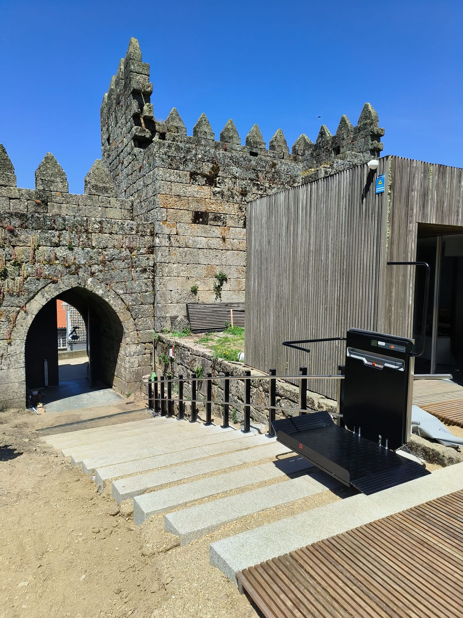APL Inclined Platform Lift installed externally at a castle