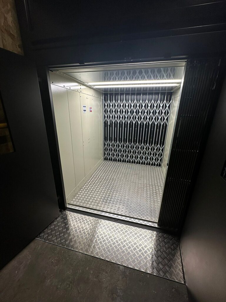 Retail store goods lift, London