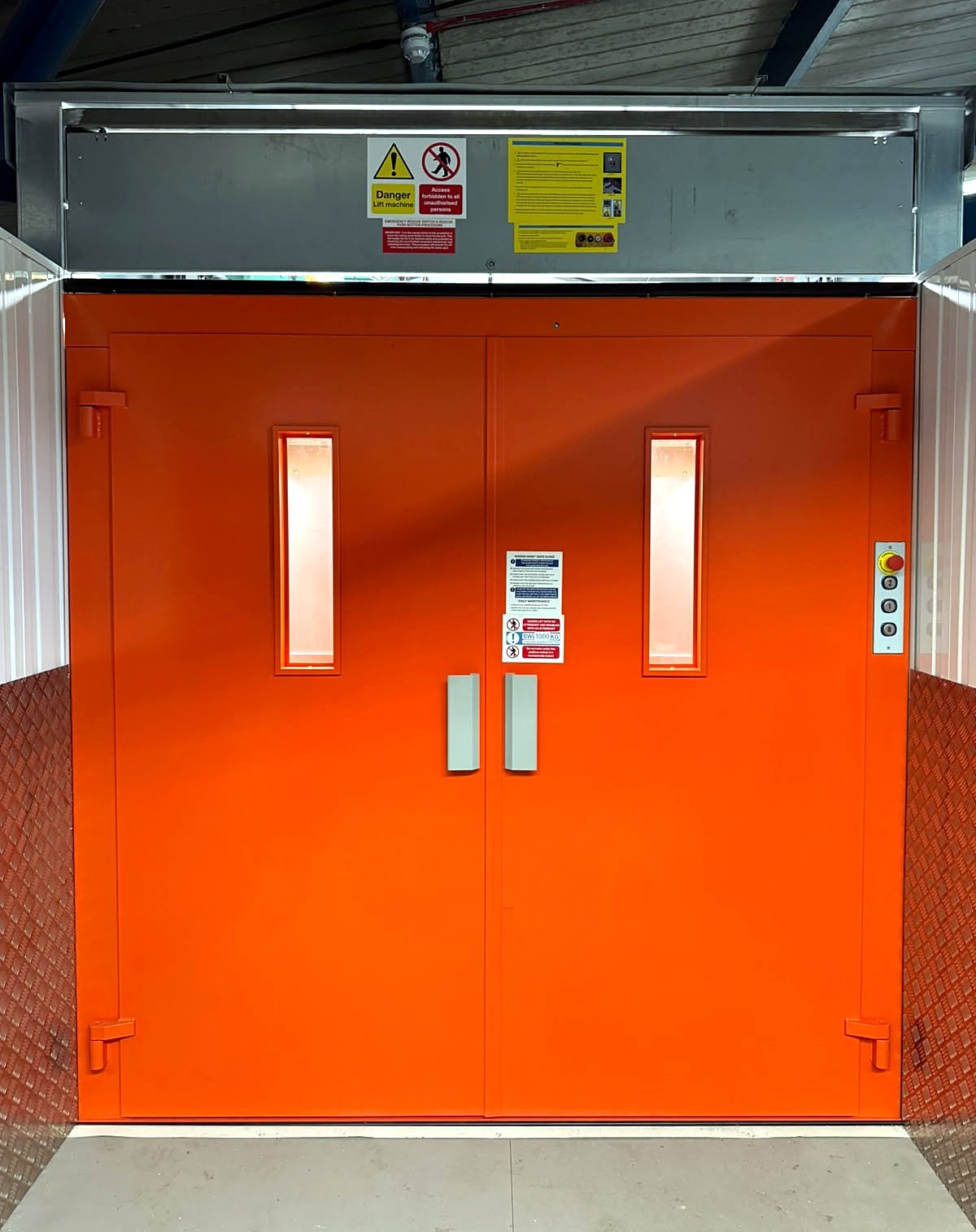 Traction Goods Lift at Self-storage facility, Tottenham, North London – finished