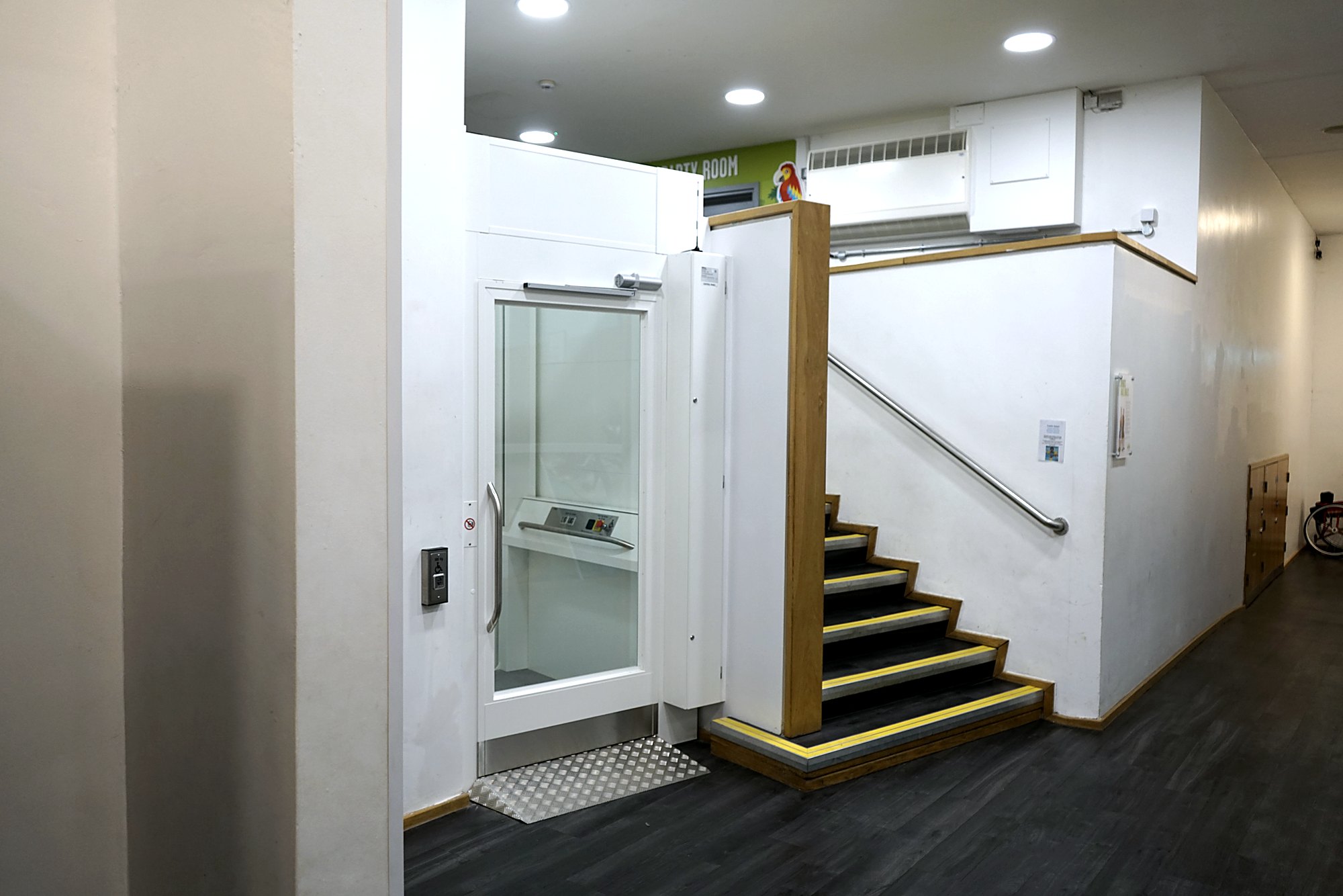 Chain-Driven Platform Lift at Leisure and tennis centre, Oxfordshire – photo 5